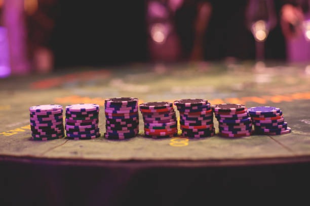 gersik toto mobile app interface showing football betting markets and live casino options